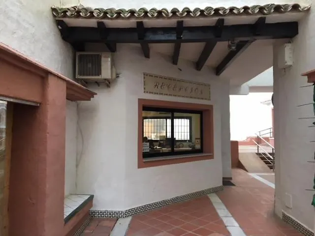 마르베야 Large And Elegant In Puerto Banus With Pools And Paddle 아파트 0*,