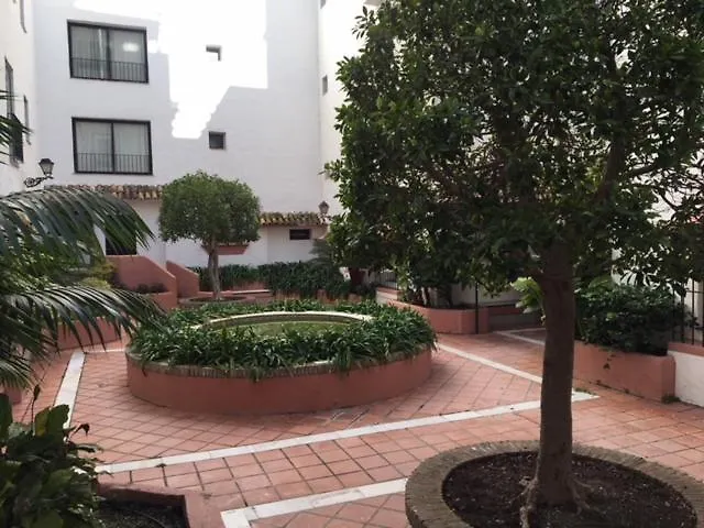 마르베야 Large And Elegant In Puerto Banus With Pools And Paddle 아파트