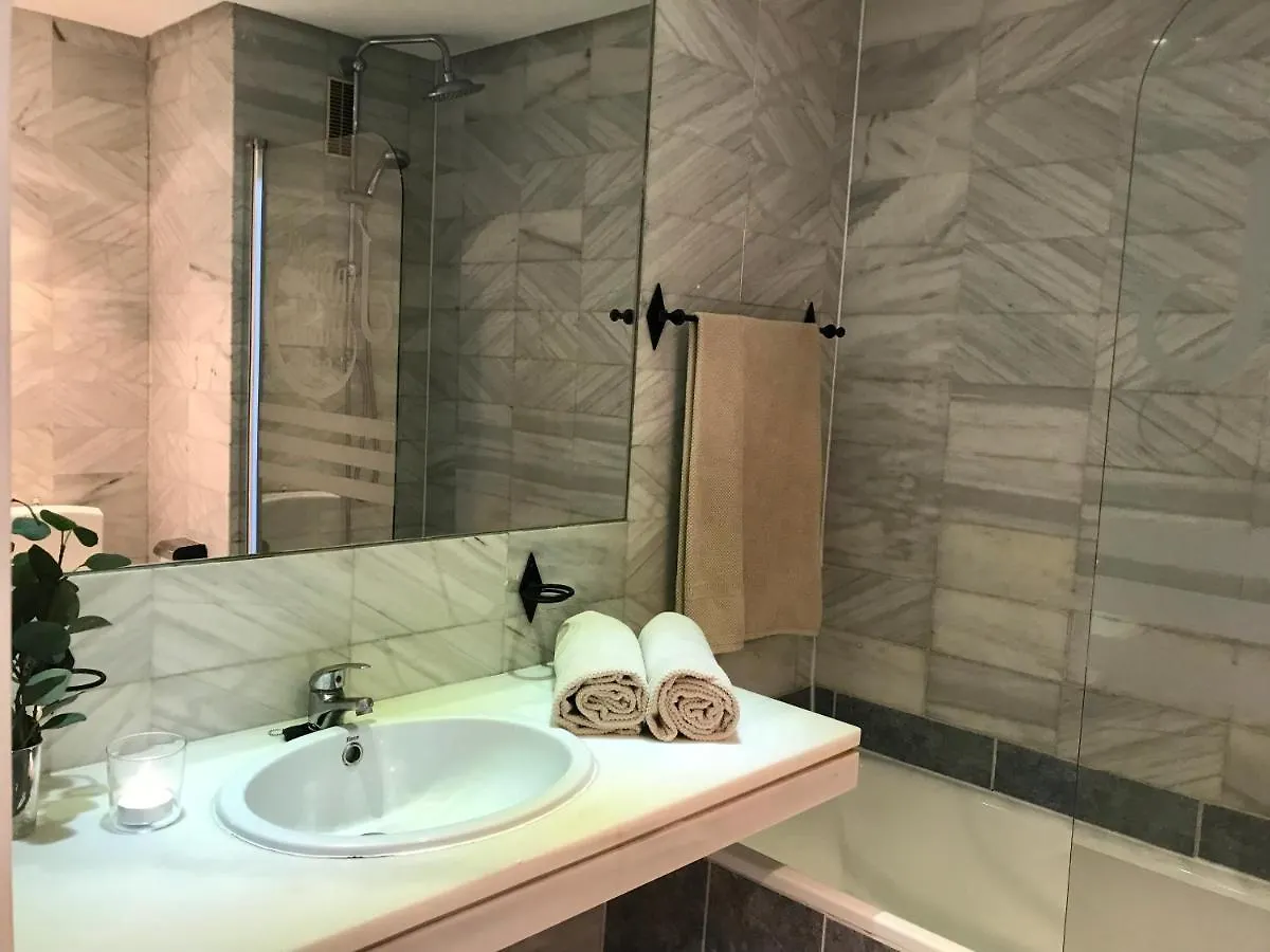 Large And Elegant In Puerto Banus With Pools And Paddle Apartment Marbella