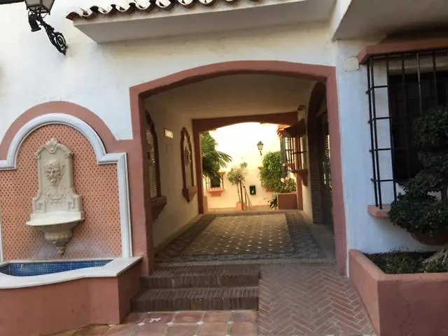 Large And Elegant In Puerto Banus With Pools And Paddle Apartment Marbella